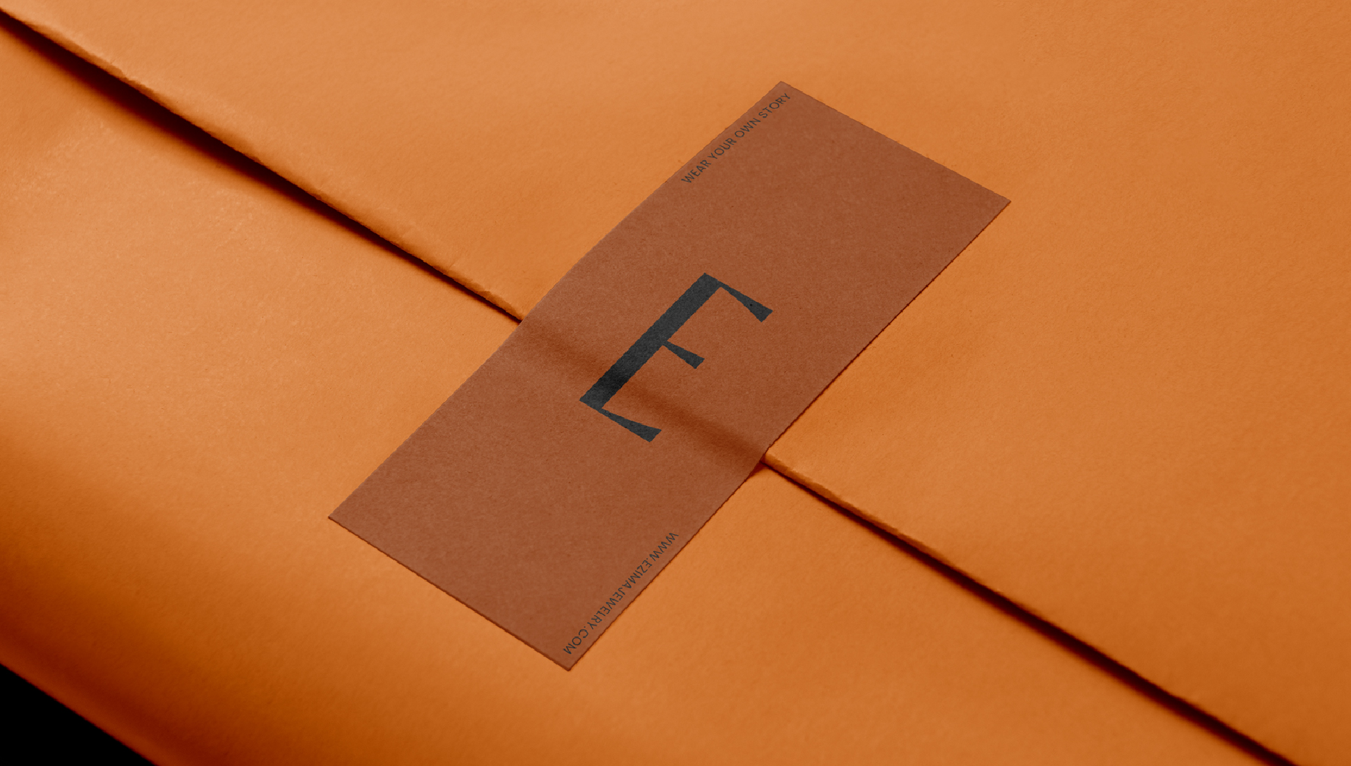 Stickers pour packaging du projet Ezima Jewelry, une marque de bijoux éthique.