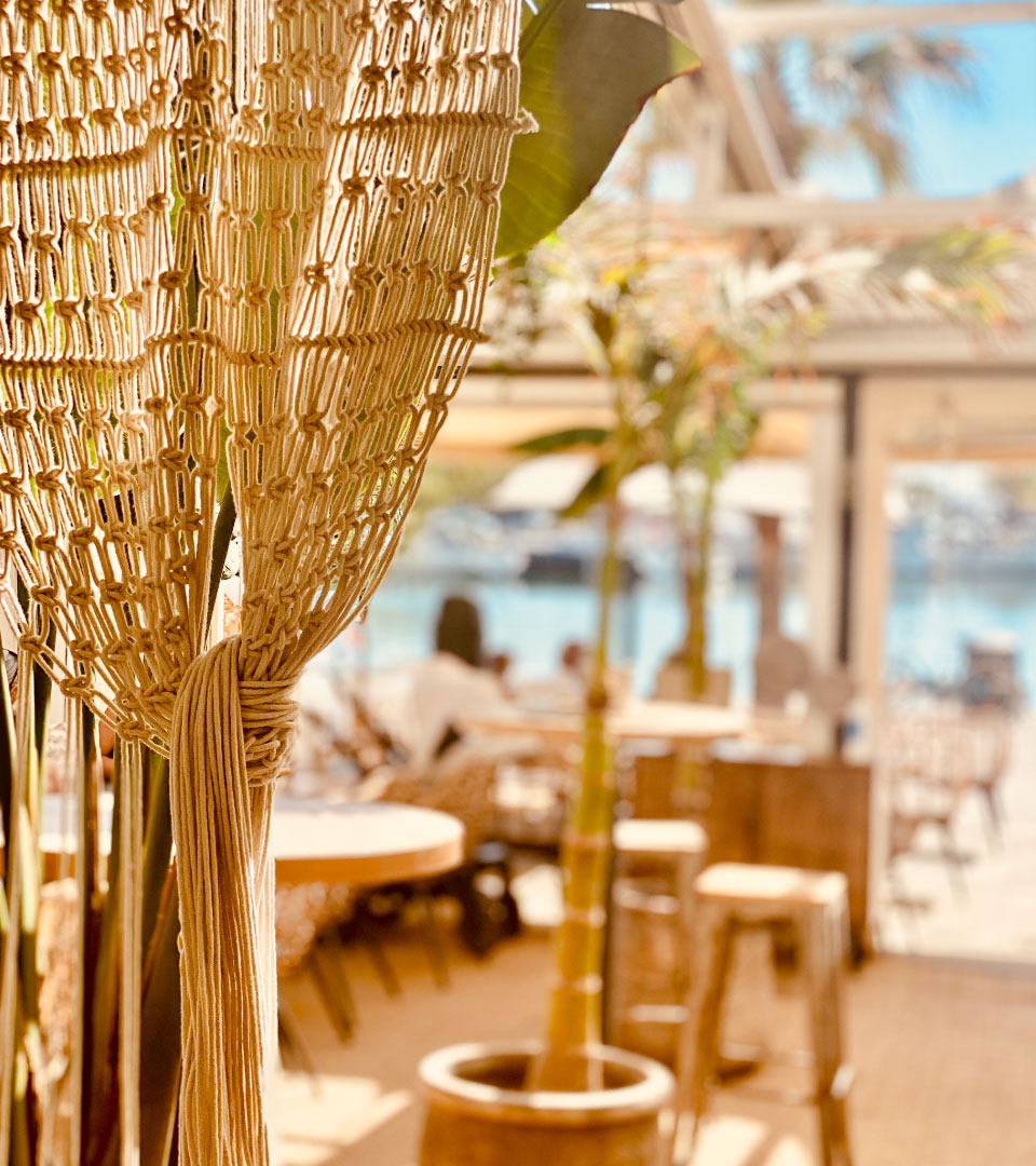 Photographie du projet Mama Oko, un bar à cocktails et tapas situé à La Grande-Motte.