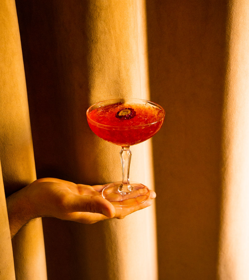Photographie d'un cocktail du projet Les Mômes, un restaurant et bar festif situé à Montpellier.